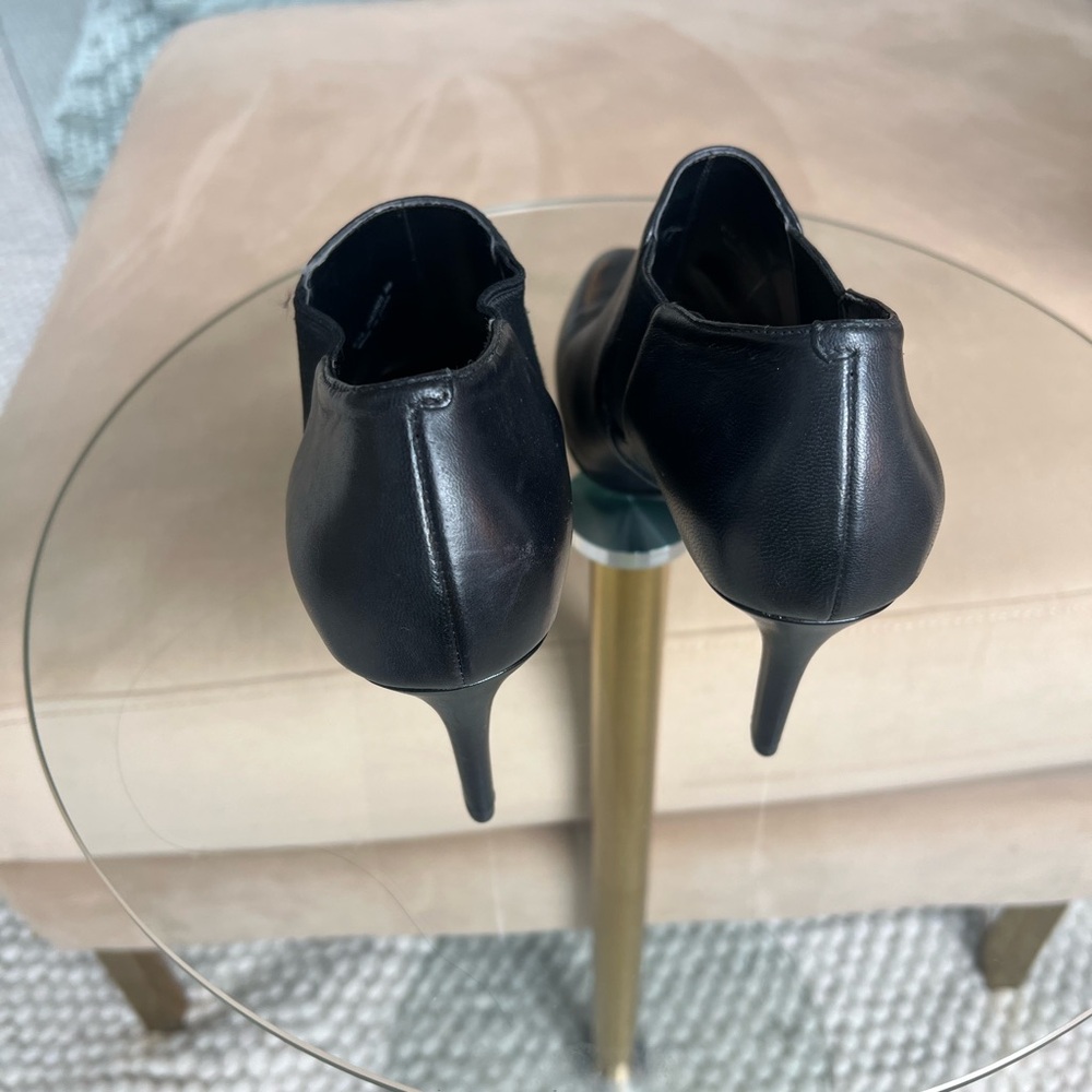 Cole Haan Black Leather Heeled Ankle Booties Pointed Toe | Size 8 - Picture 4 of 12